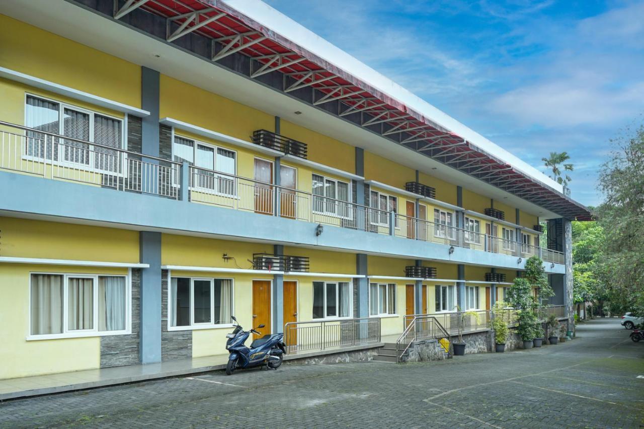 Front One Resort Indraloka Temanggung Ngoại thất bức ảnh