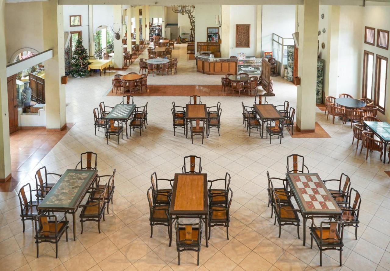 Front One Resort Indraloka Temanggung Ngoại thất bức ảnh