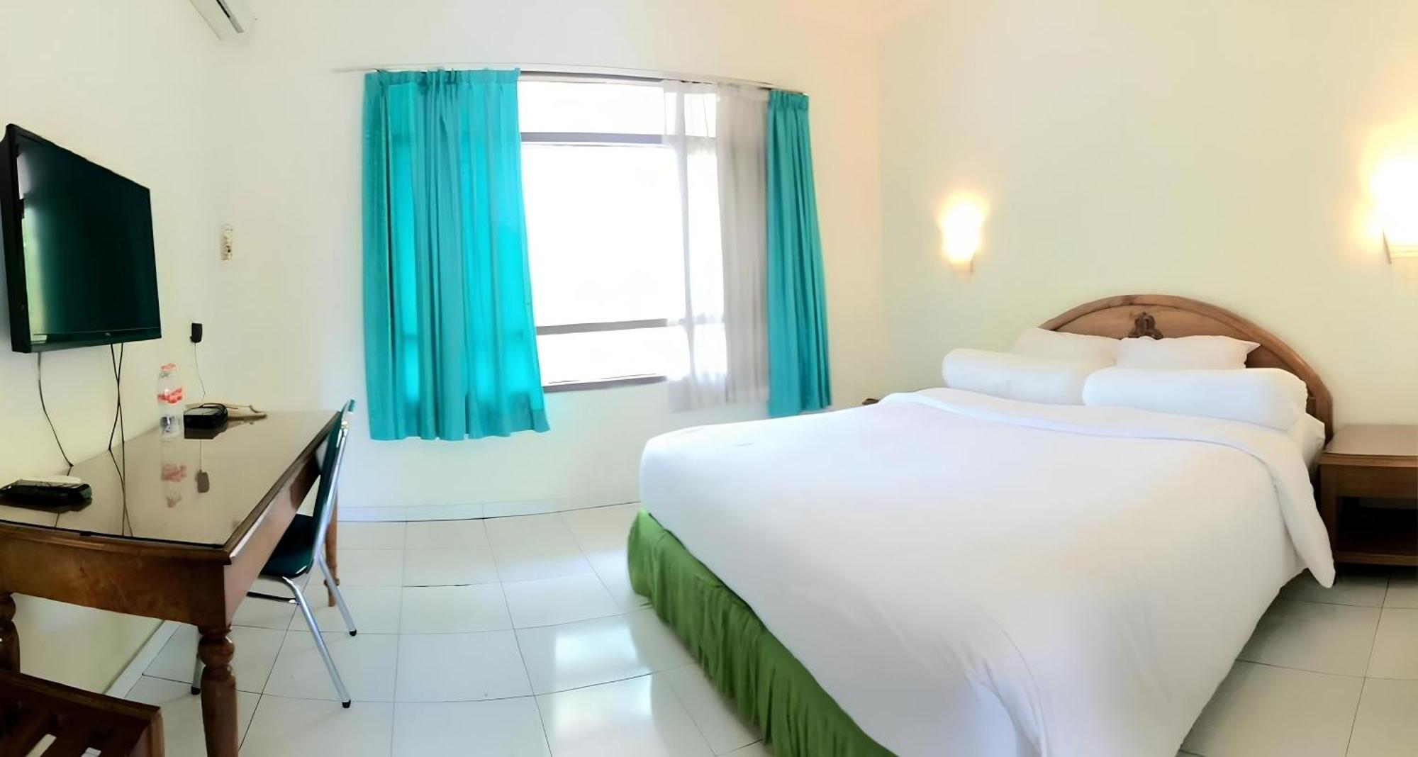 Front One Resort Indraloka Temanggung Ngoại thất bức ảnh